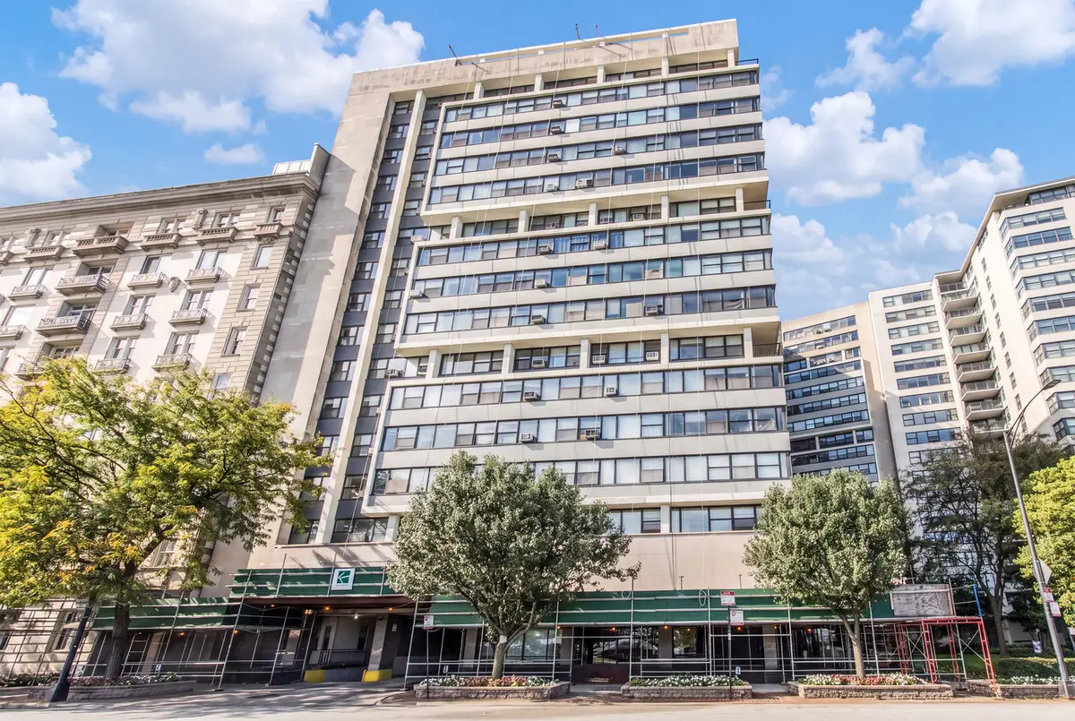 3410 N Lake Shore Drive #15G, Chicago, IL 60657 - #1