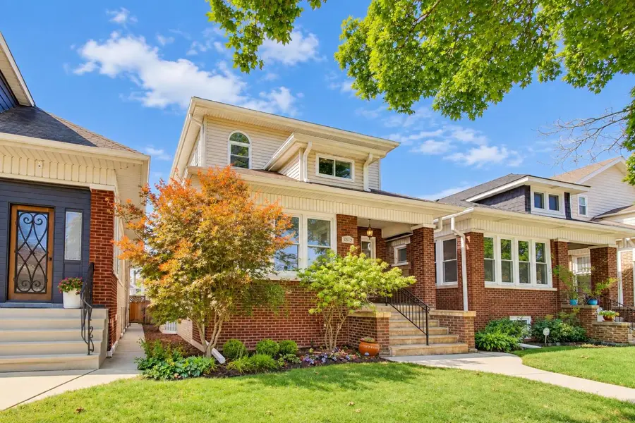 4920 N Keeler Avenue, Chicago, IL 60630 - #2