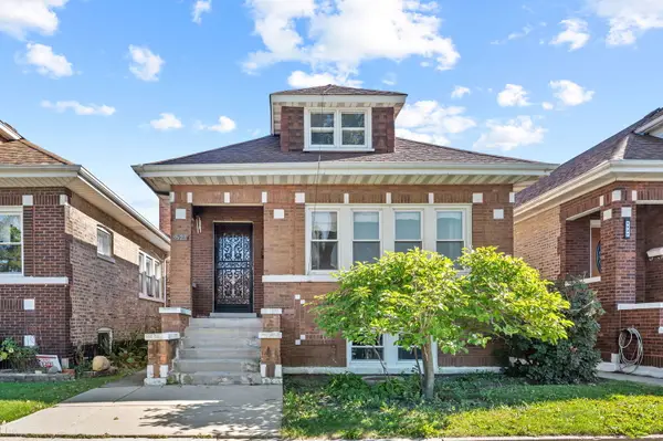 5525 S Francisco Avenue, Chicago, IL 60629