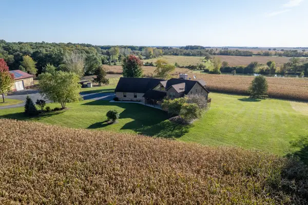 12505 Beaverton Road, Poplar Grove, IL 61065