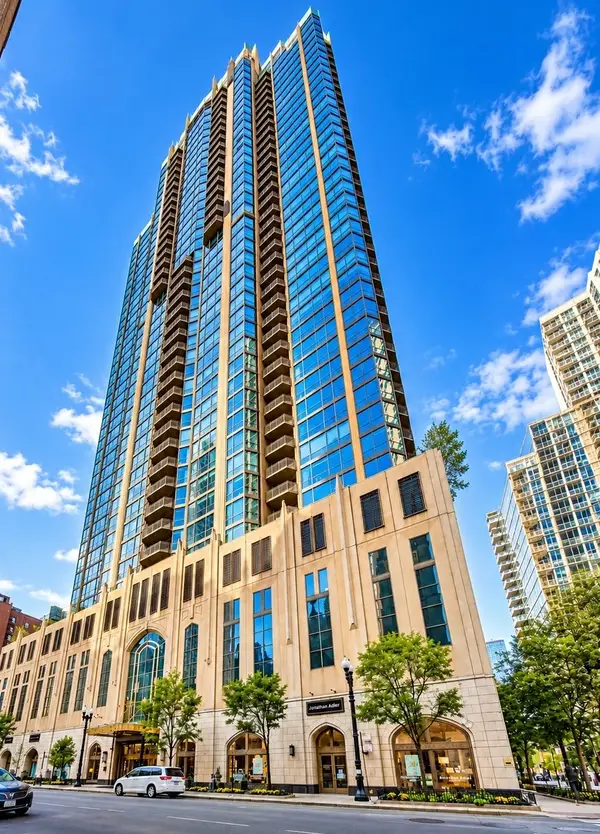 21 E Huron Street #1802, Chicago, IL 60611