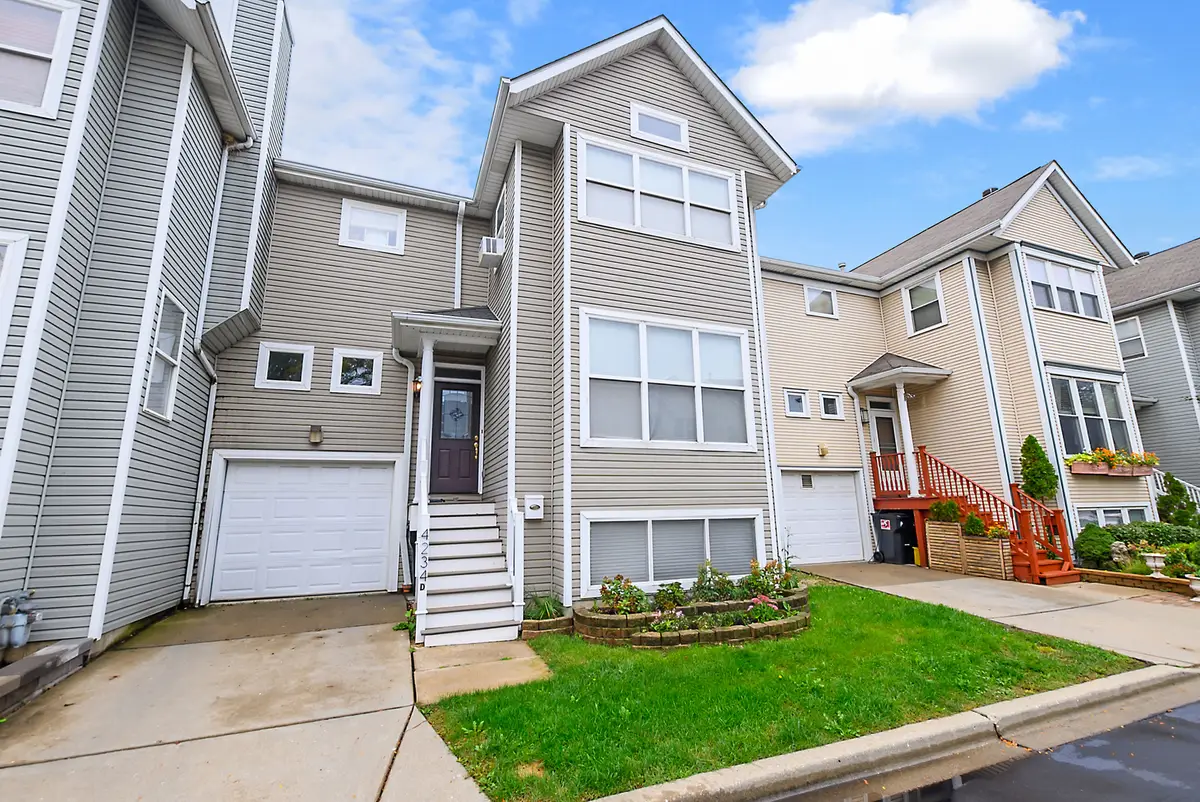 4234 N Kolmar Avenue #D, Chicago, IL 60641 - #1