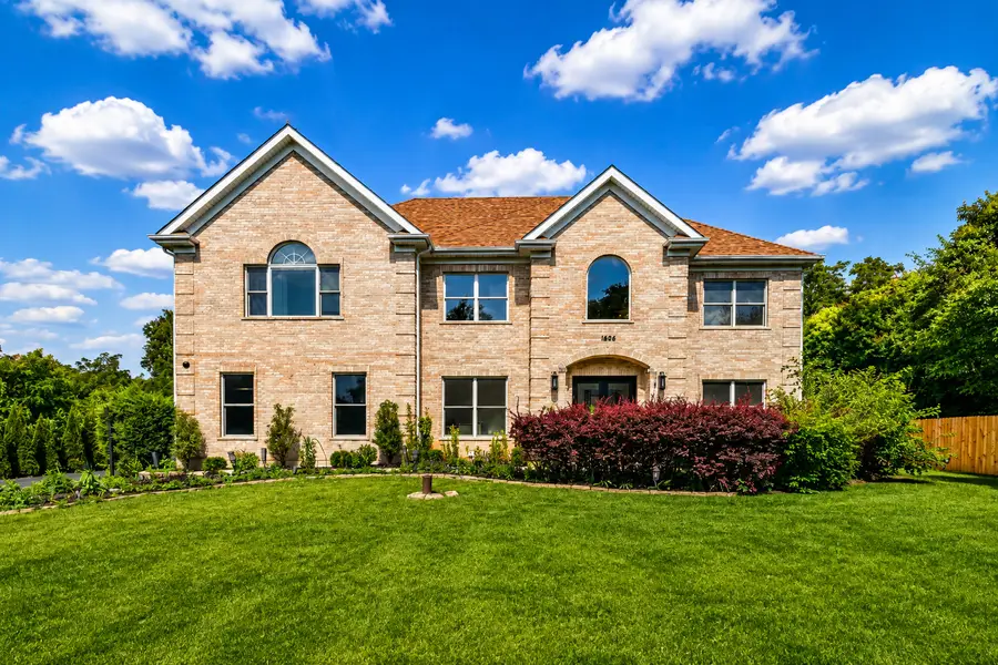 1685 Marion Street, Roselle, IL 60172 - #2