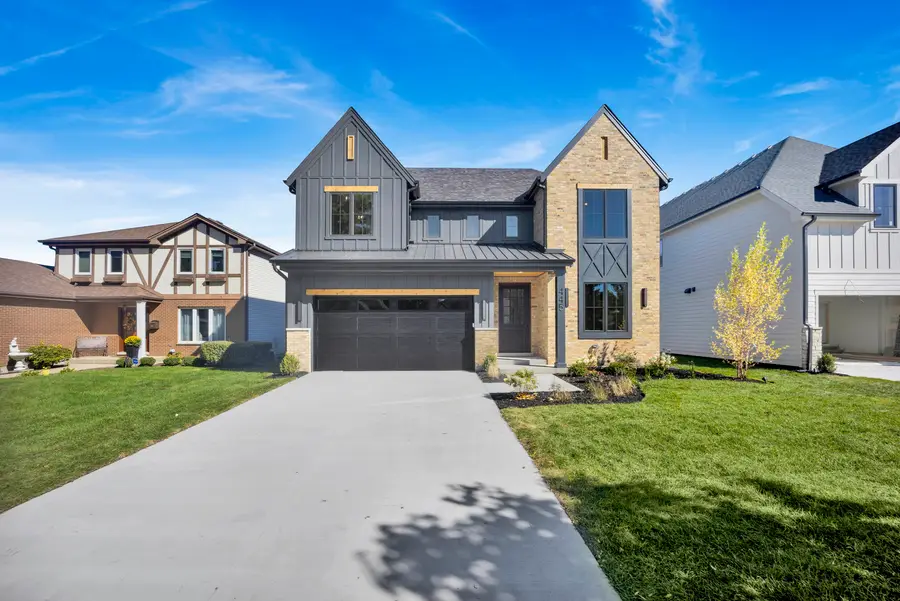 445 Broker Avenue, Itasca, IL 60143 - #3