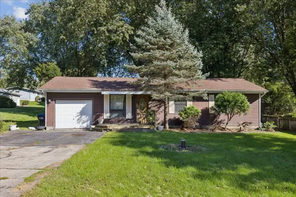 2514 S Maplewood Drive, Wonder Lake, IL 60097