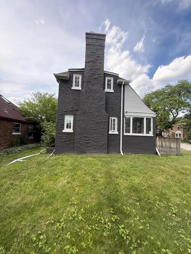 6800 N Knox Avenue, Lincolnwood, IL 60712 - #2