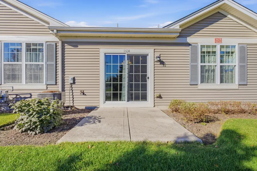 1634 Hannah Lane #1634, Pingree Grove, IL 60140 - #3