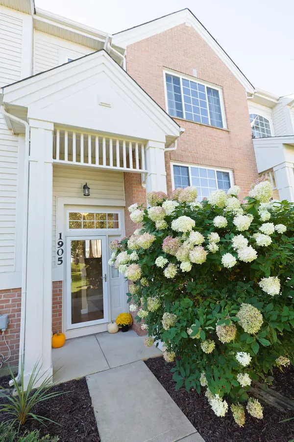 1905 Concord Drive, McHenry, IL 60050
