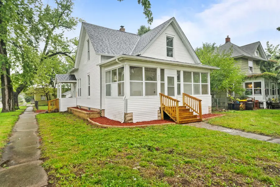 1802 16th Avenue, Rockford, IL 61104 - #2