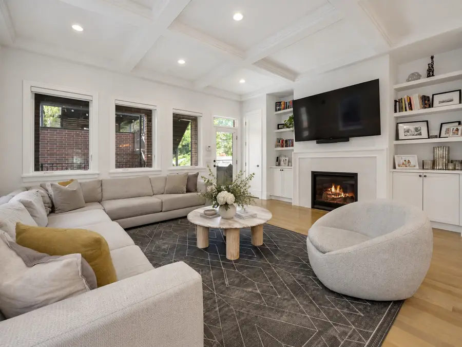 2745 N Greenview Avenue #1, Chicago, IL 60614 - #3