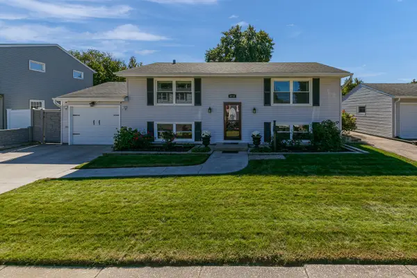 4738 19th Avenue, Moline, IL 61265