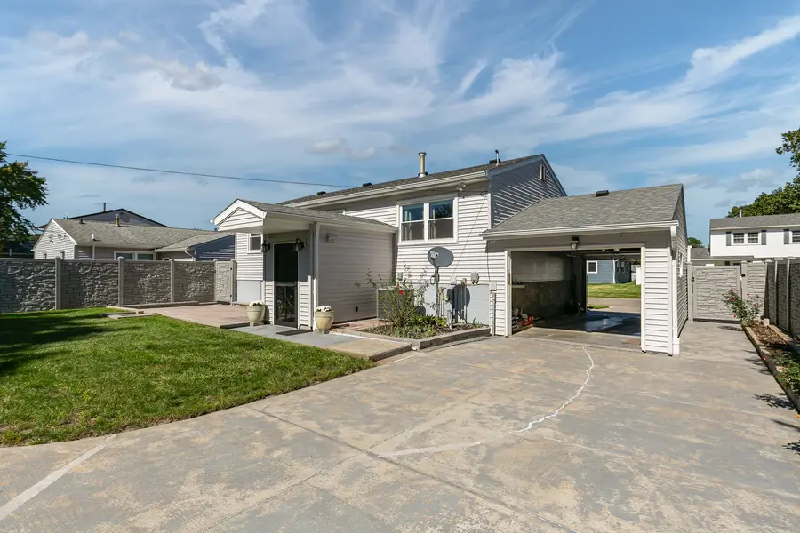 4738 19th Avenue, Moline, IL 61265 - #2