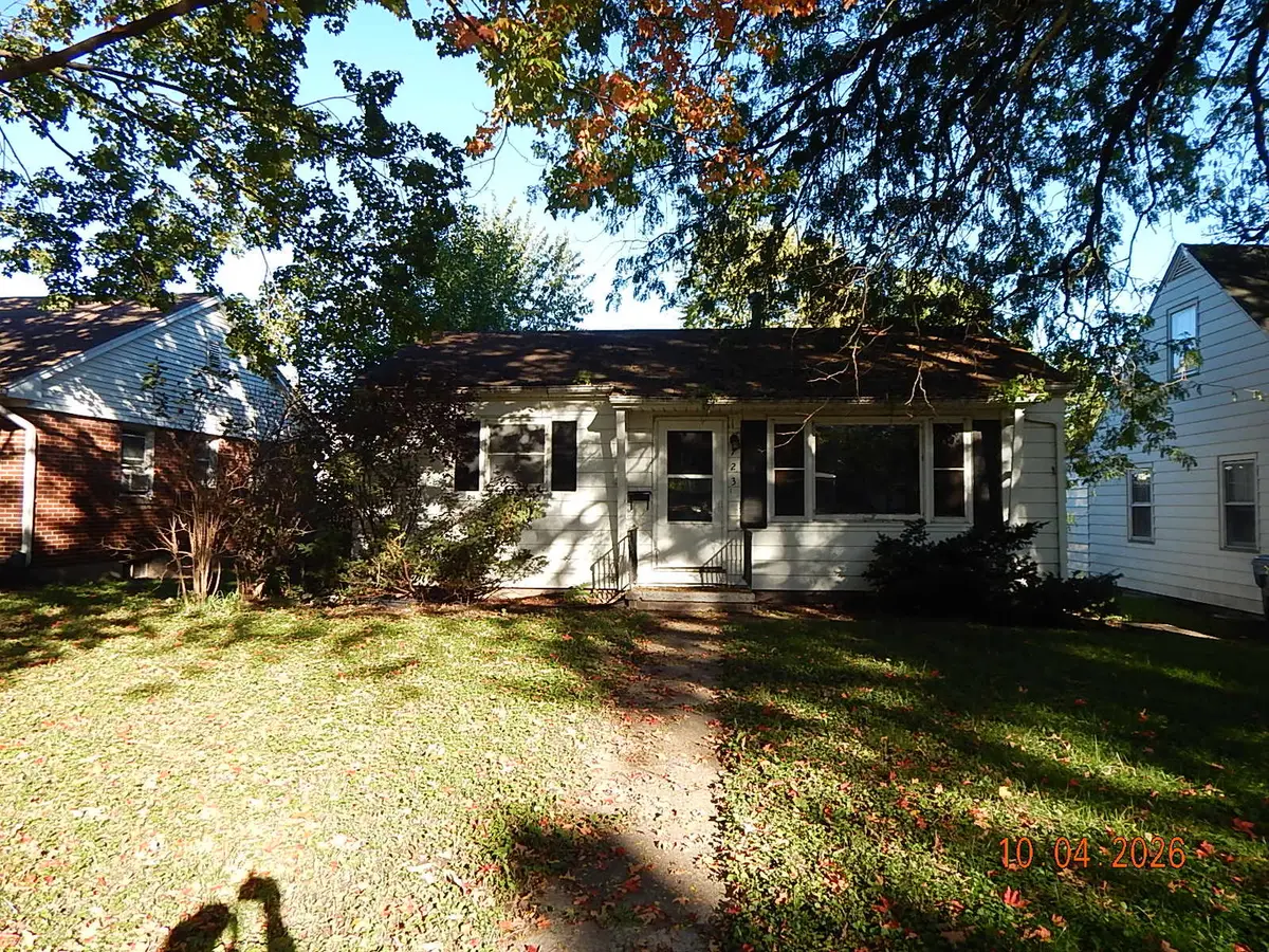 723 S 12th Street, Clinton, IA 52732 - #1