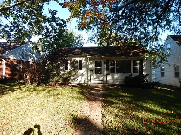 723 S 12th Street, Clinton, IA 52732