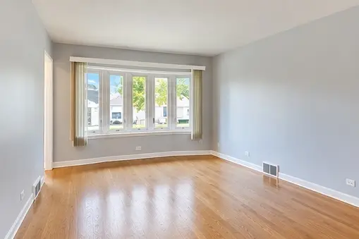 7339 N Oconto Avenue, Chicago, IL 60631 - #2