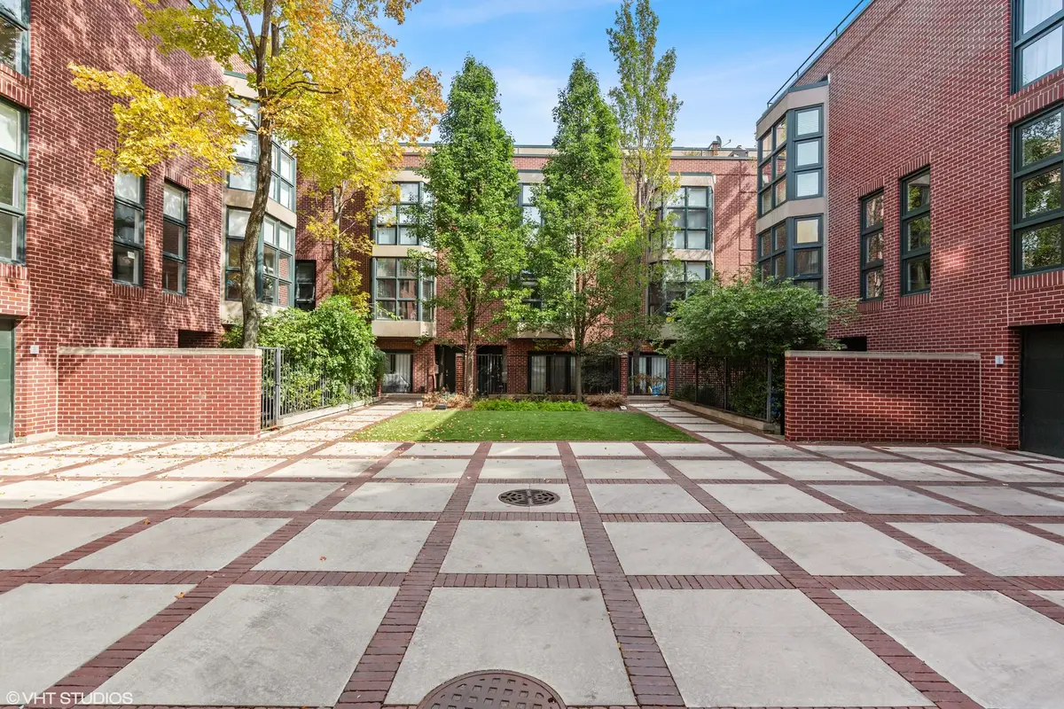 1701 N Halsted Street #E2, Chicago, IL 60614 - #1