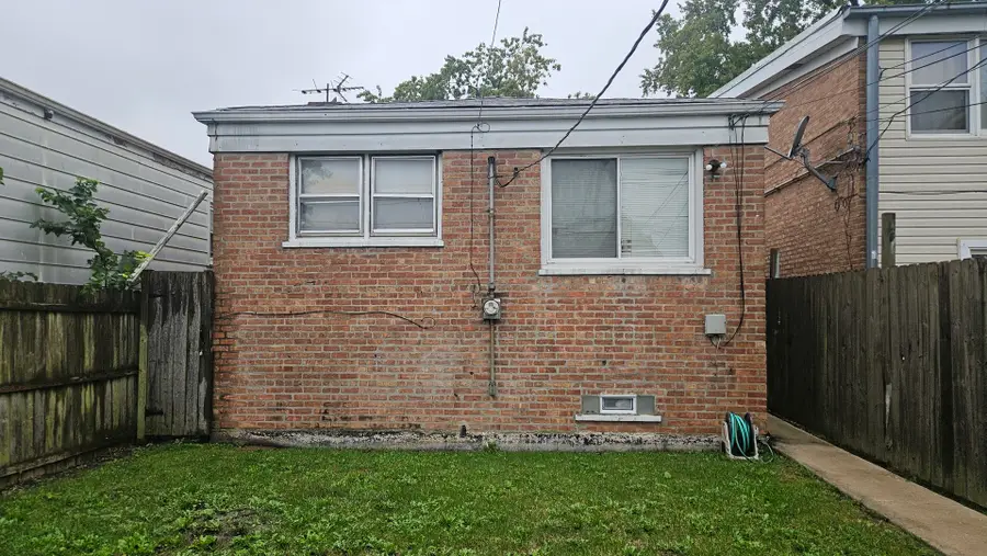 7311 S Seeley Avenue, Chicago, IL 60636 - #2