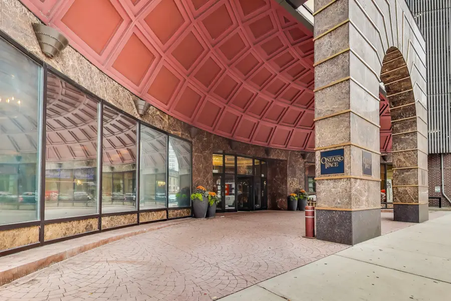 10 E Ontario Street #4706, Chicago, IL 60611 - #3