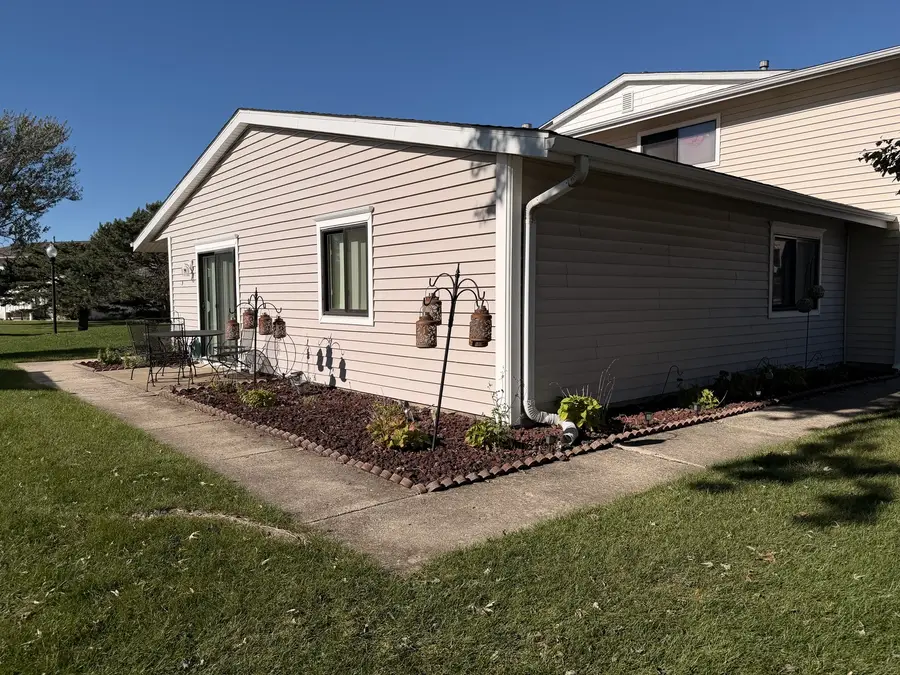 112 Windward Drive, Schaumburg, IL 60194 - #2