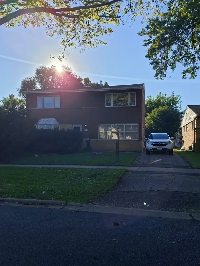 8332 N Odell Avenue, Niles, IL 60714 - #2