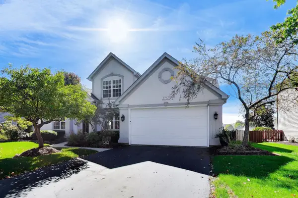 2767 Freeland Circle, Naperville, IL 60564