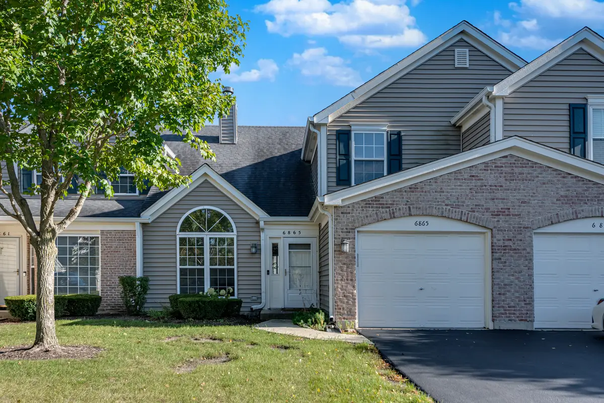 6865 Hampton Circle, Gurnee, IL 60031 - #1
