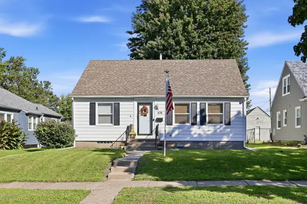 436 W Garfield Street, Davenport, IA 52803