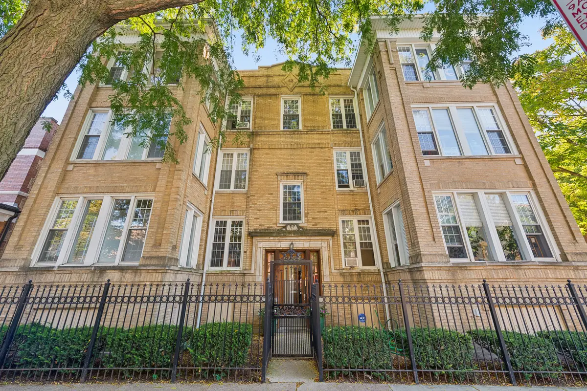 2457 W Eastwood Avenue #1, Chicago, IL 60625 - #1