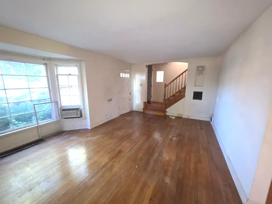 3504 Elmwood Avenue, Berwyn, IL 60402 - #3