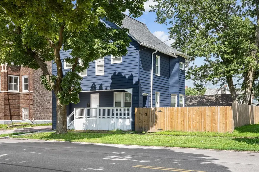 1415 N Main Street, Davenport, IA 52803 - #2