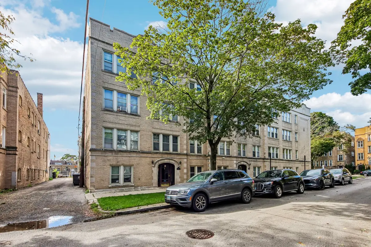 3257 W Olive Avenue #3, Chicago, IL 60659 - #1