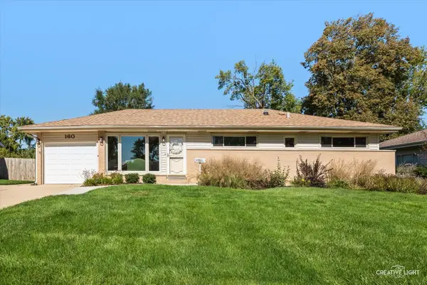 160 Forest Park Lane, Hoffman Estates, IL 60169