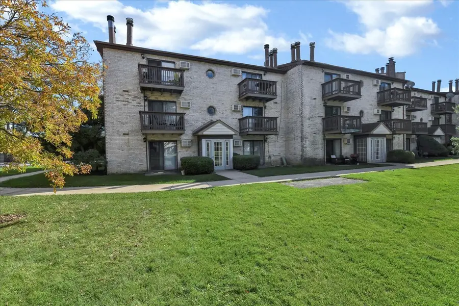 514 E Spruce Drive #2B, Palatine, IL 60074 - #3