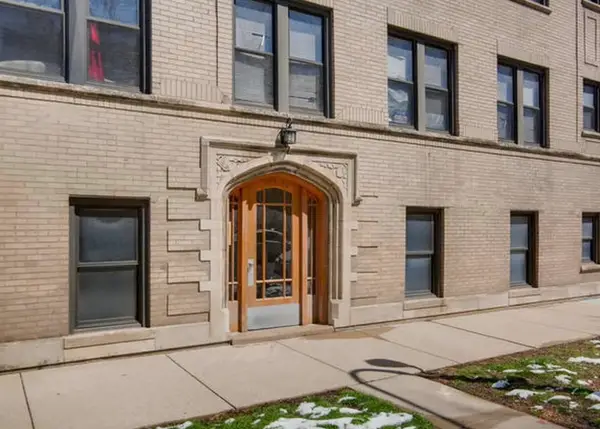 4444 W Gunnison Street #2, Chicago, IL 60630