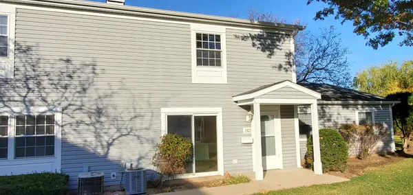 1307 Fall Court, Wheeling, IL 60090