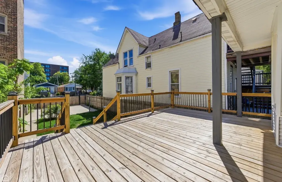 3726 W Mclean Avenue, Chicago, IL 60647 - #3