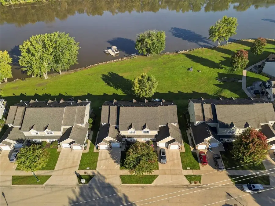 1711 W River Street, Dixon, IL 61021 - #3