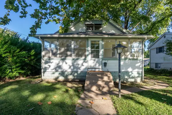 817 27th Street, Bettendorf, IA 52722