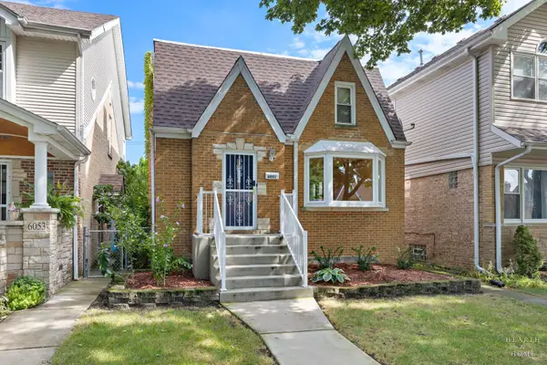 6051 N Marmora Avenue, Chicago, IL 60646