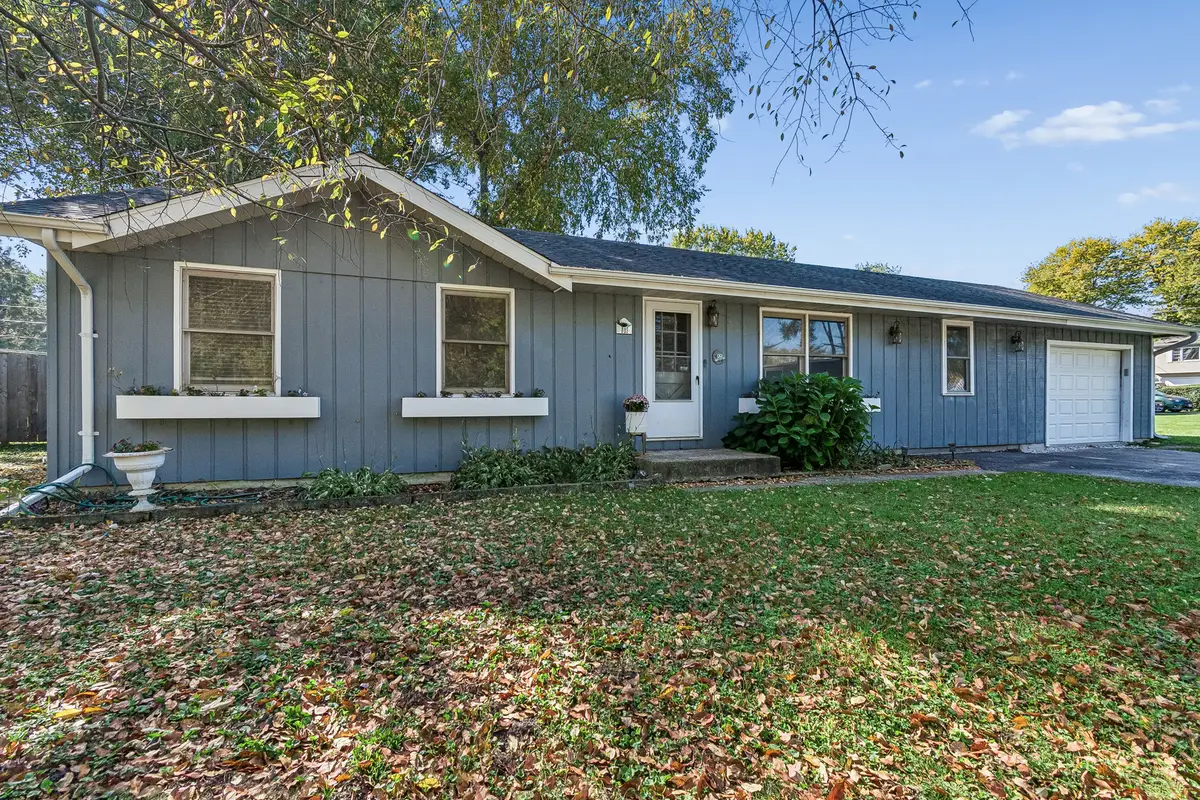 805 East Boulevard, McHenry, IL 60051 - #1