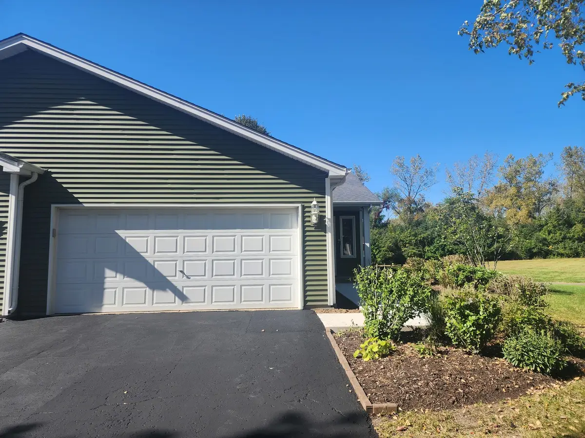 30 S Walnut Drive, North Aurora, IL 60542 - #1