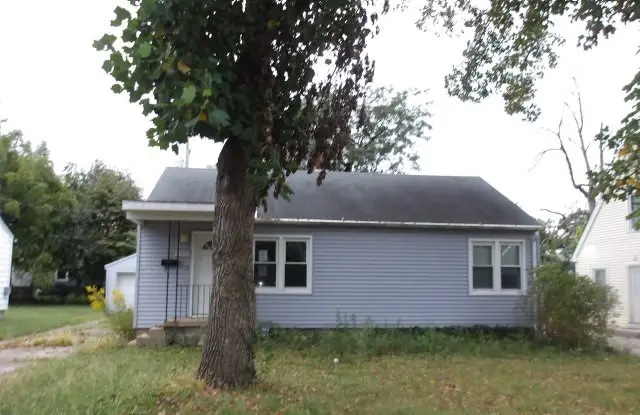 1414 14th Street, Charleston, IL 61920 - #1