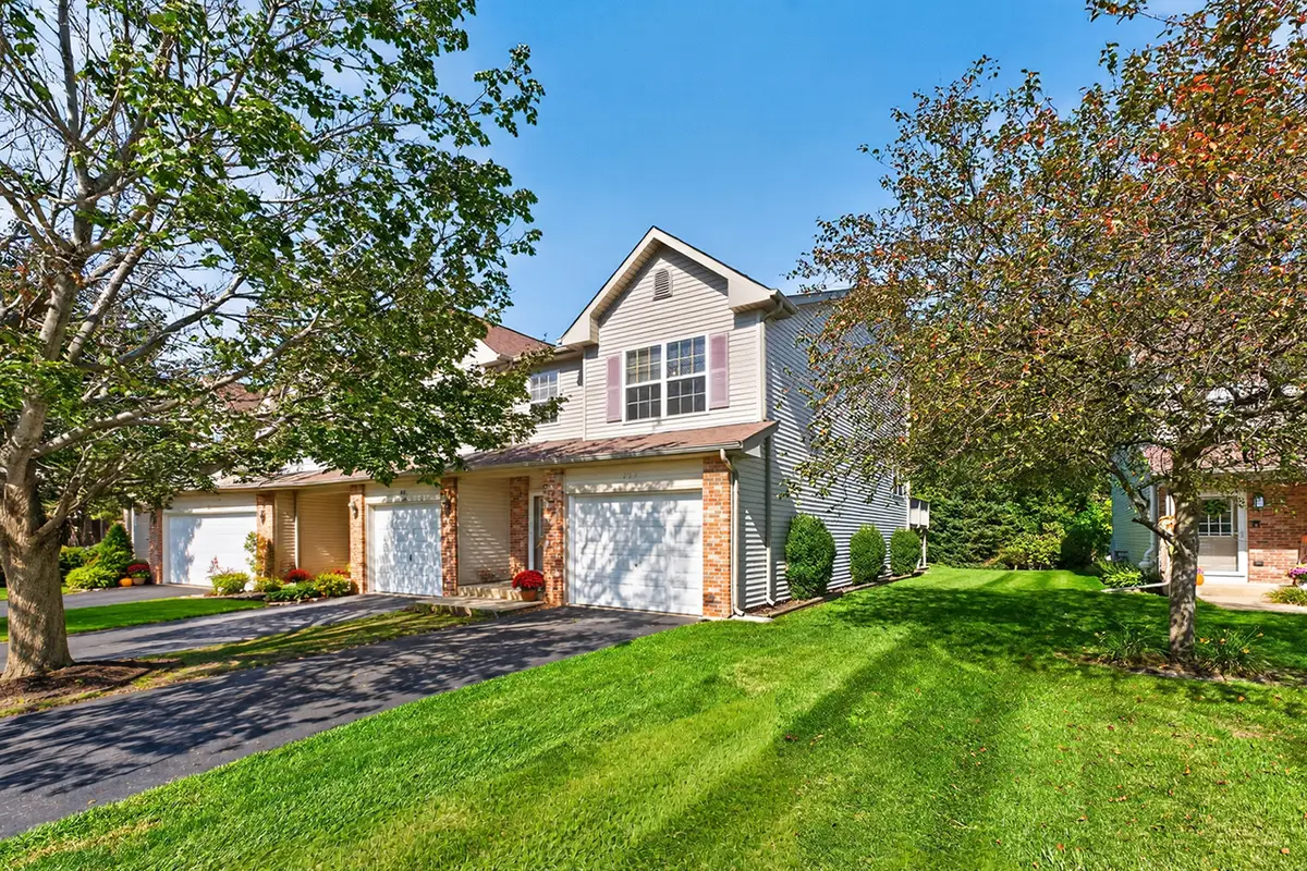 637 Southtowne Drive, Belvidere, IL 61008 - #1