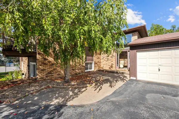 3810 Spring Street, Davenport, IA 52807