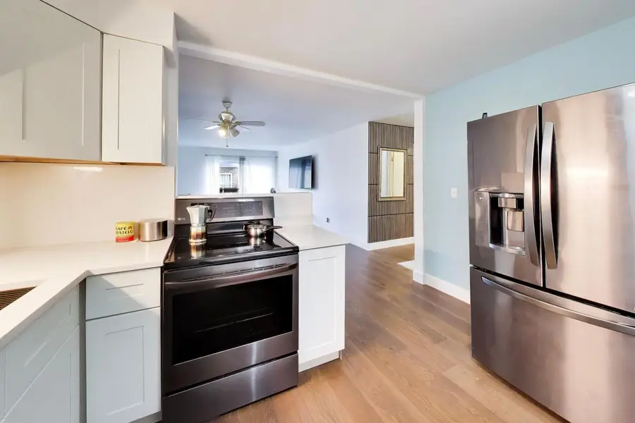 6359 N Ridge Avenue #302, Chicago, IL 60660 - #2