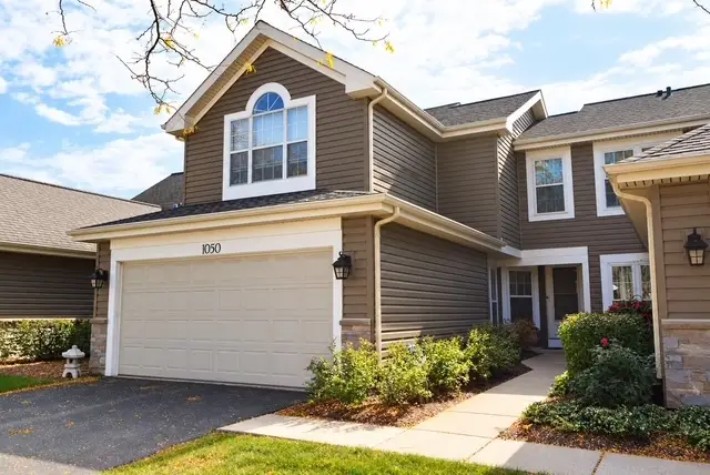1050 Ridgefield Circle, Carol Stream, IL 60188 - #1