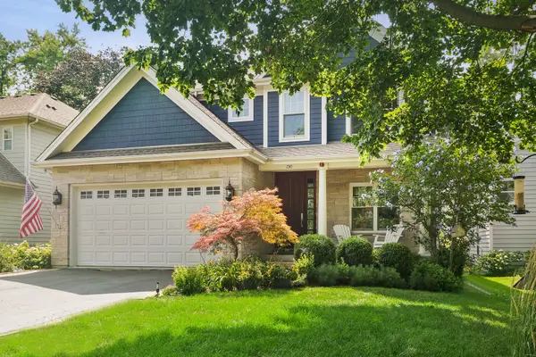 730 Highland Avenue, Barrington, IL 60010