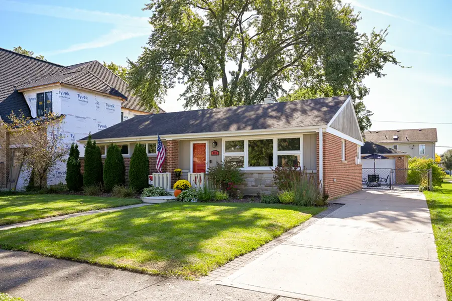 444 N Ridgeland Avenue, Elmhurst, IL 60126 - #2