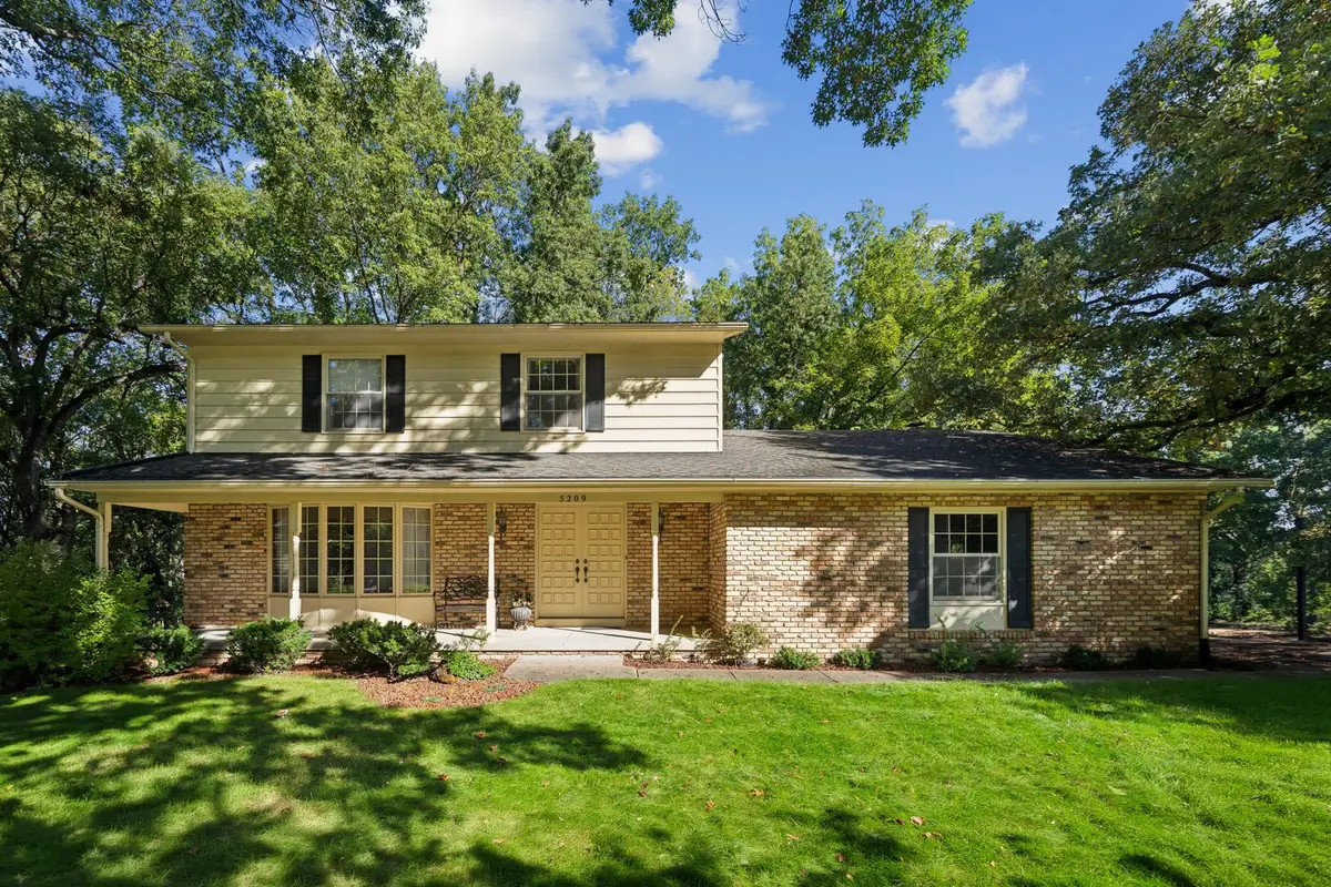 5209 37th Avenue Court, Moline, IL 61265 - #1