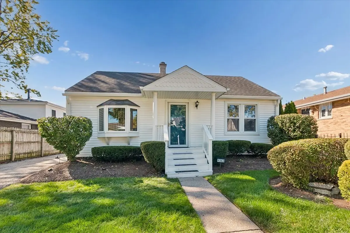 9342 S 81st Court, Hickory Hills, IL 60457 - #1